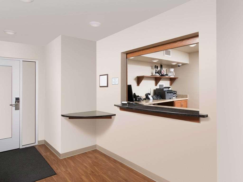 Extended Stay America Select Suites - Oklahoma City - West Interior foto